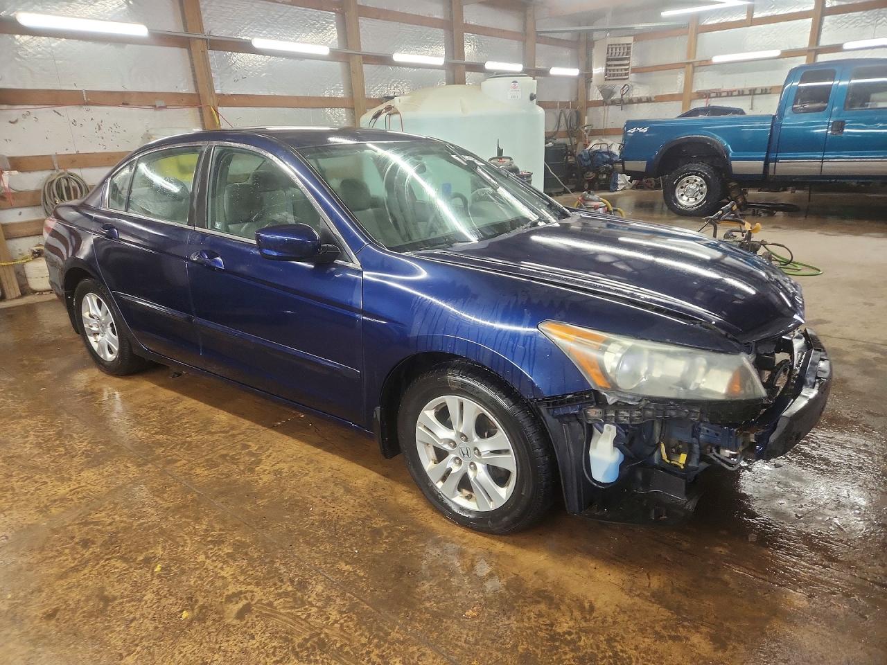 2009 HONDA ACCORD LXP photo 4