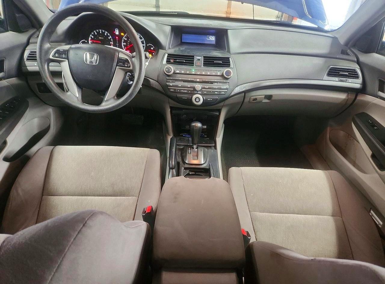 2009 HONDA ACCORD LXP photo 8