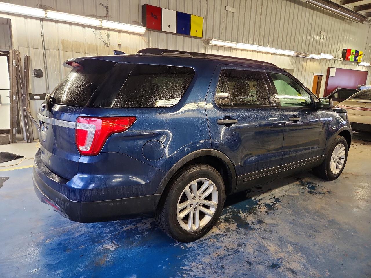2017 FORD EXPLORER XL photo 5