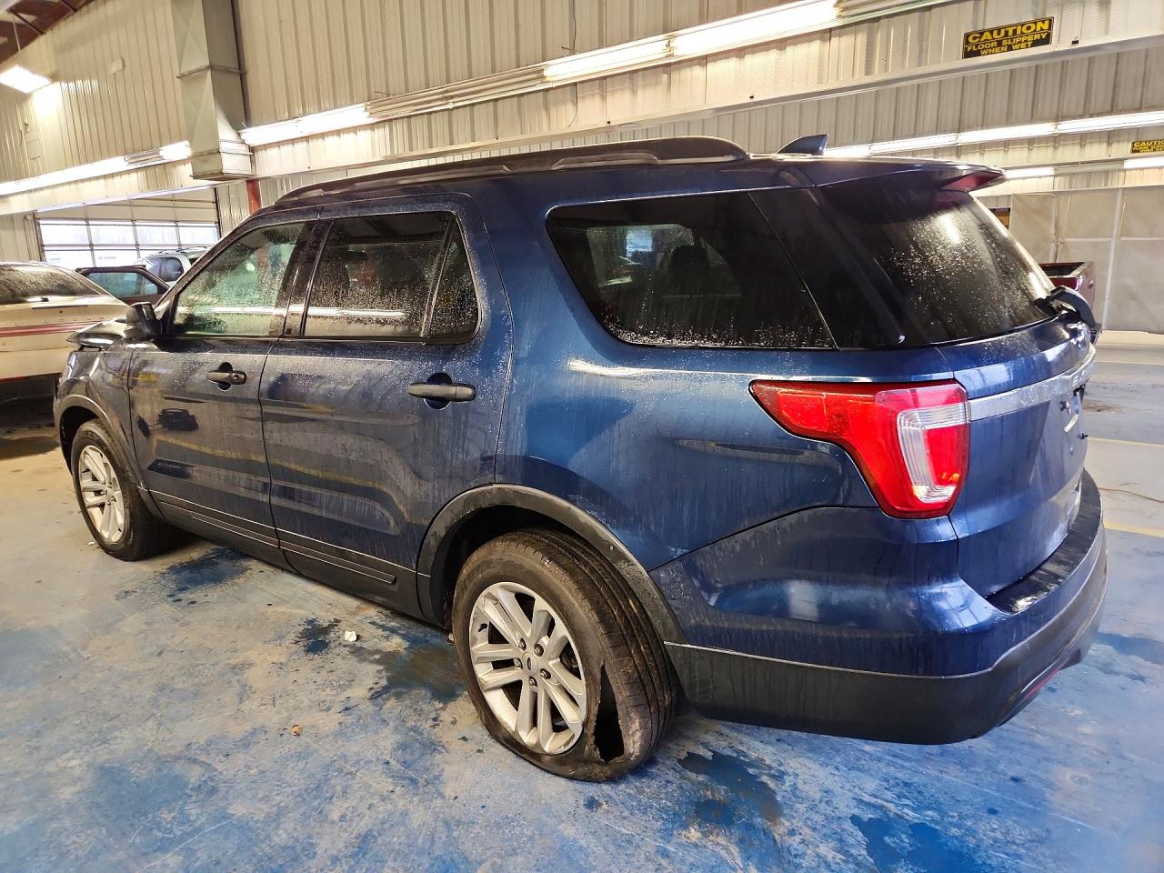 2017 FORD EXPLORER XL photo 3