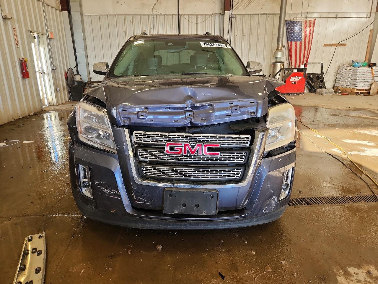 2013 GMC TERRAIN SLT photo 13