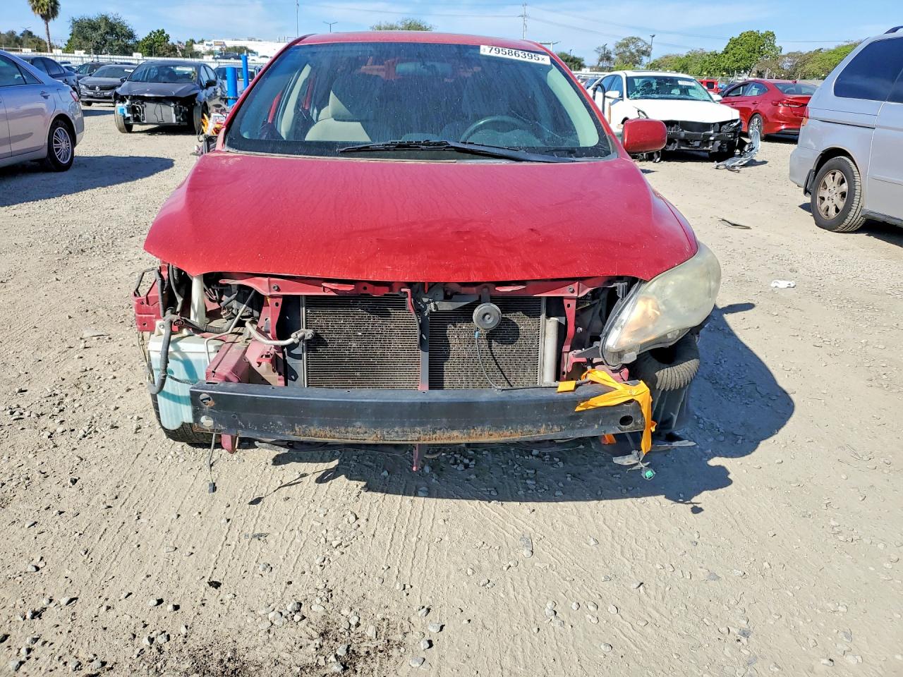 2013 TOYOTA COROLLA LE photo 9