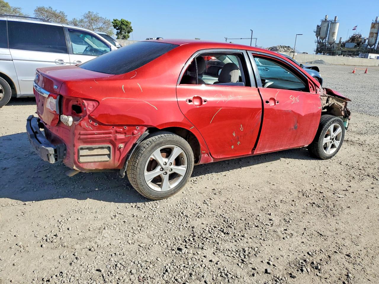 2013 TOYOTA COROLLA LE photo 5