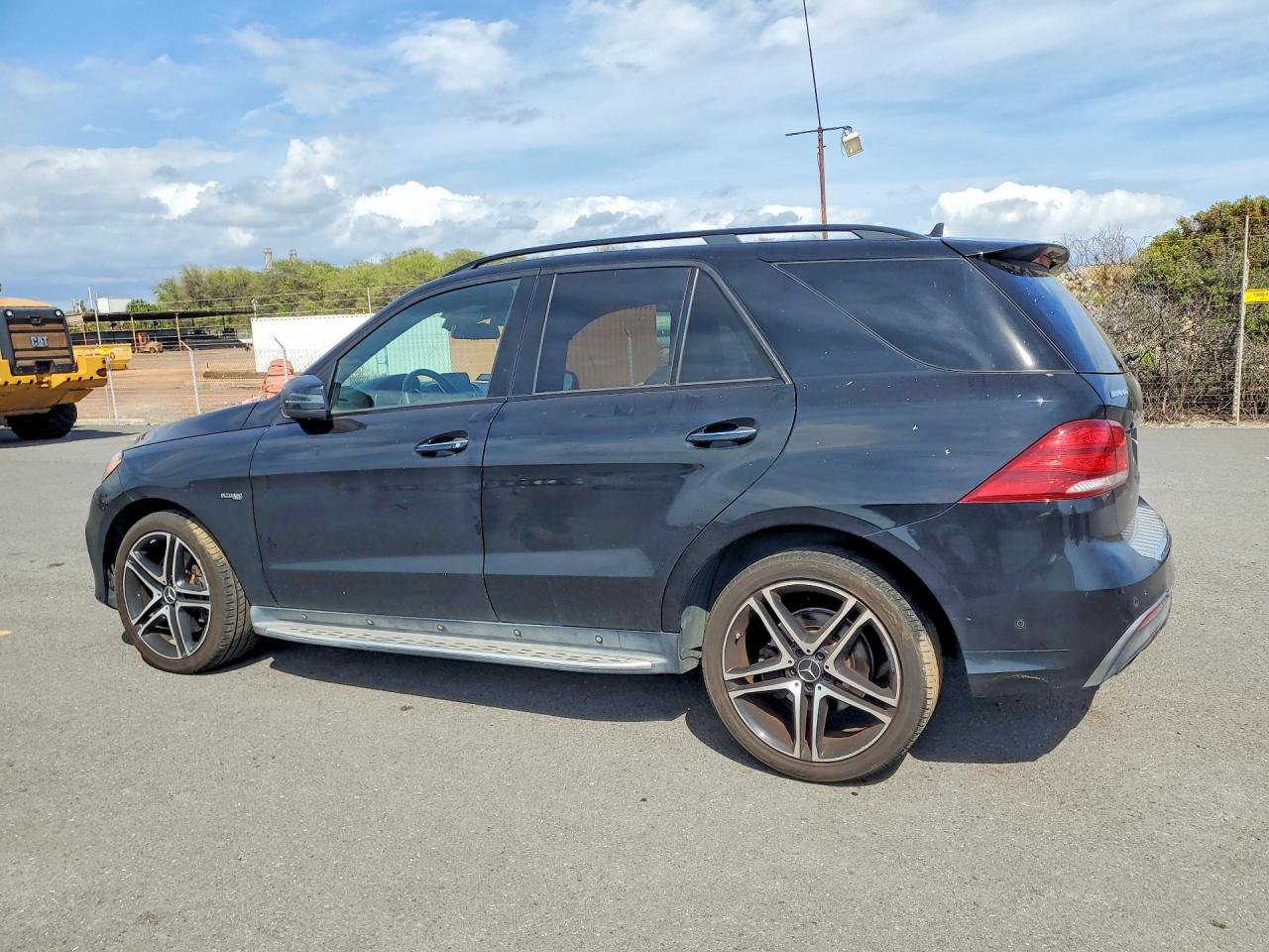 2018 MERCEDES-BENZ GLE 43 AMG photo 2