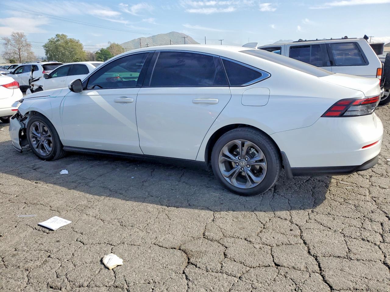 2024 HONDA ACCORD EX photo 3