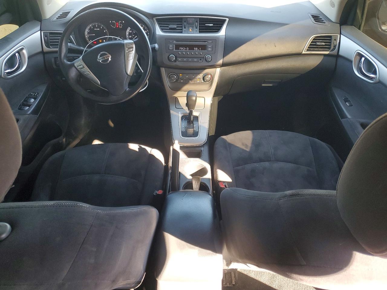 2013 NISSAN SENTRA S photo 8