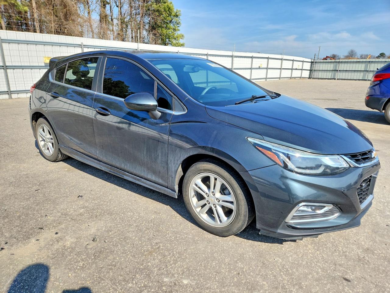 2017 CHEVROLET CRUZE LT photo 4