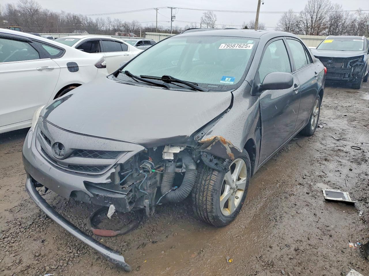 2011 TOYOTA COROLLA