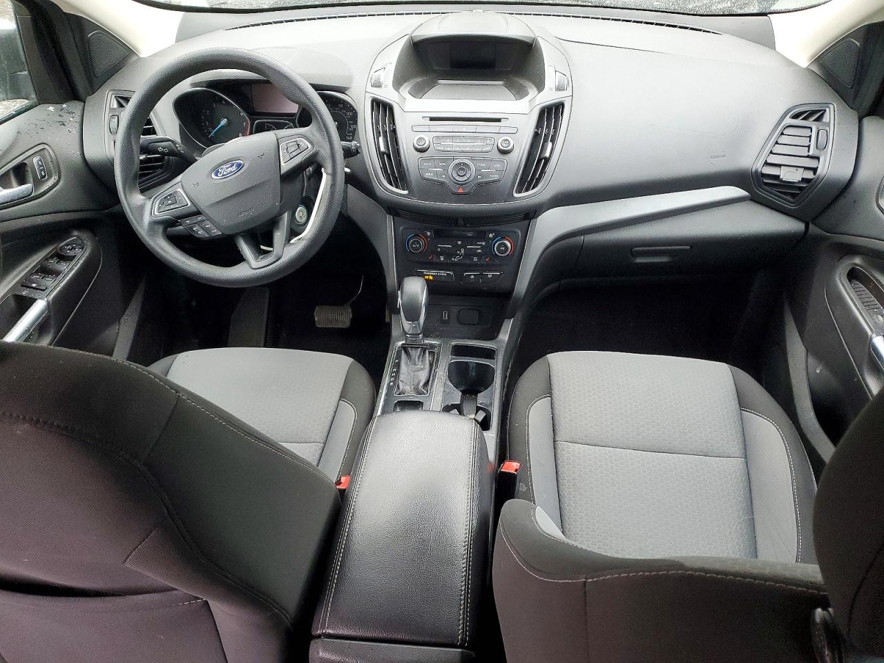 2018 FORD ESCAPE SE photo 8