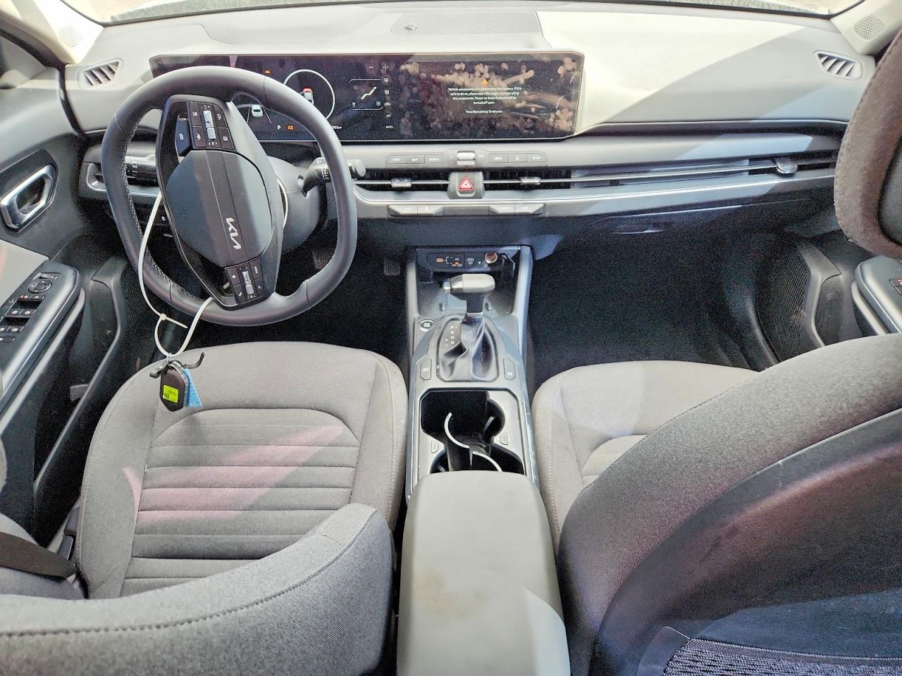 2025 KIA K4 EX photo 15