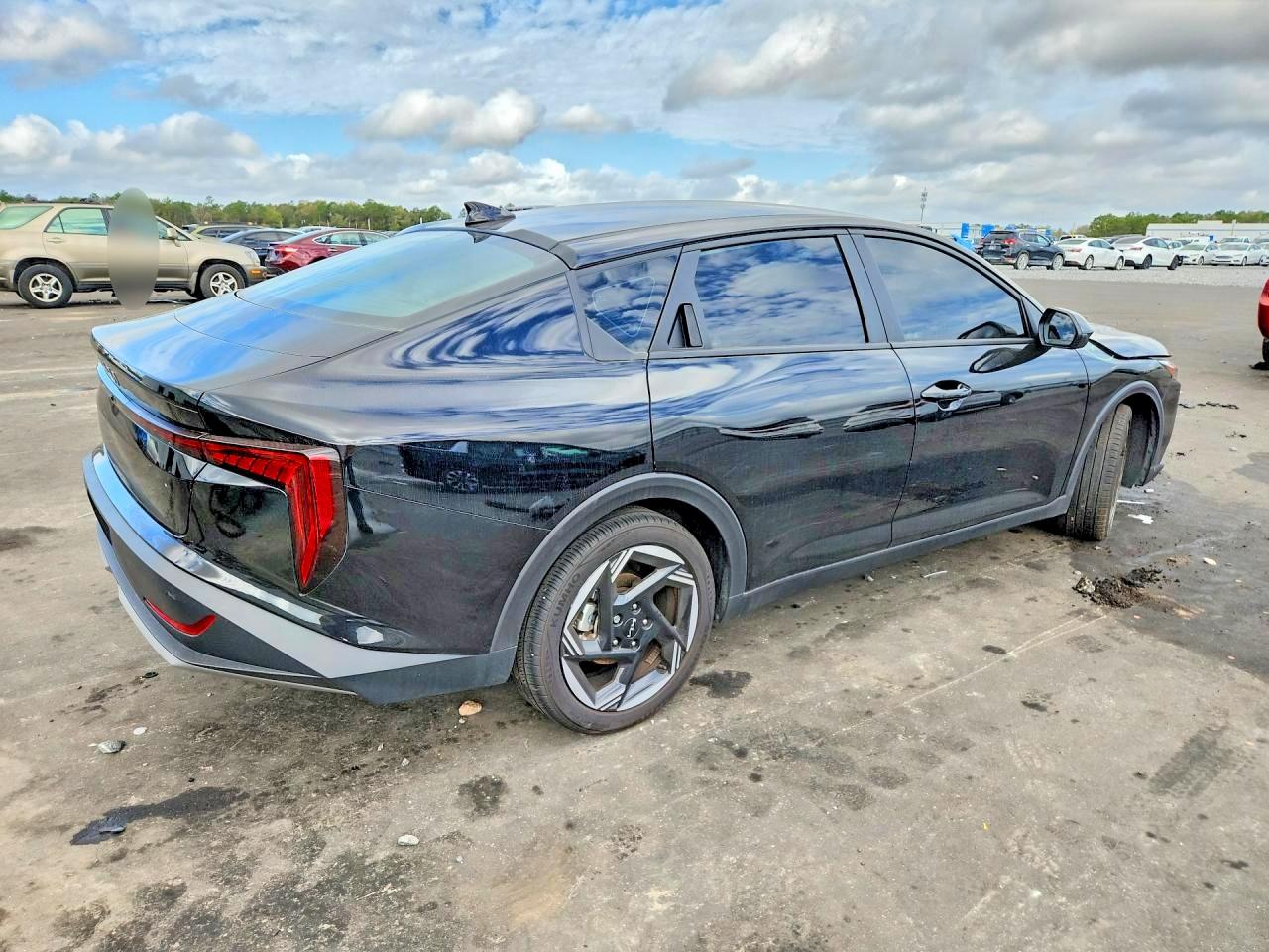 2025 KIA K4 EX photo 5
