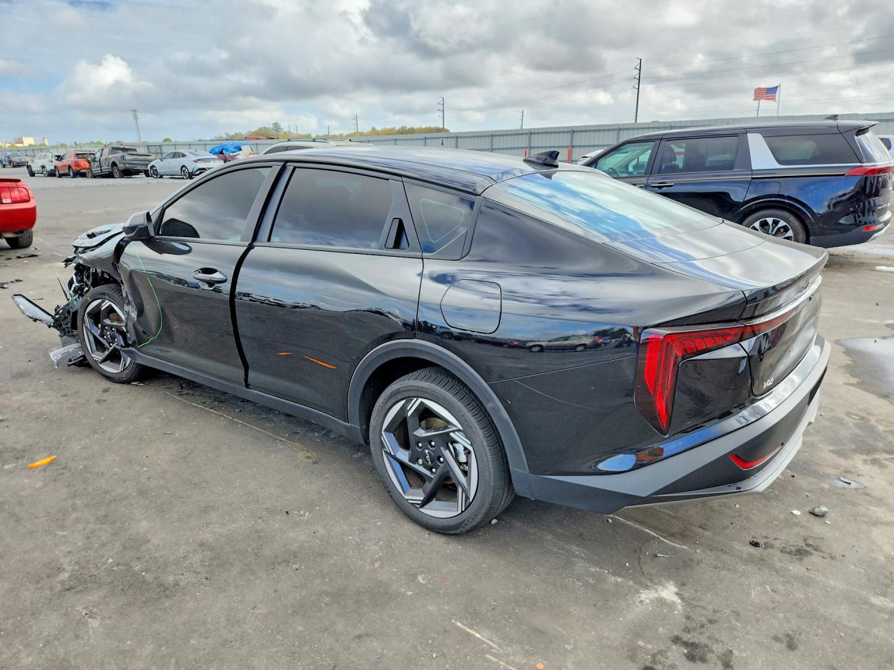 2025 KIA K4 EX photo 3