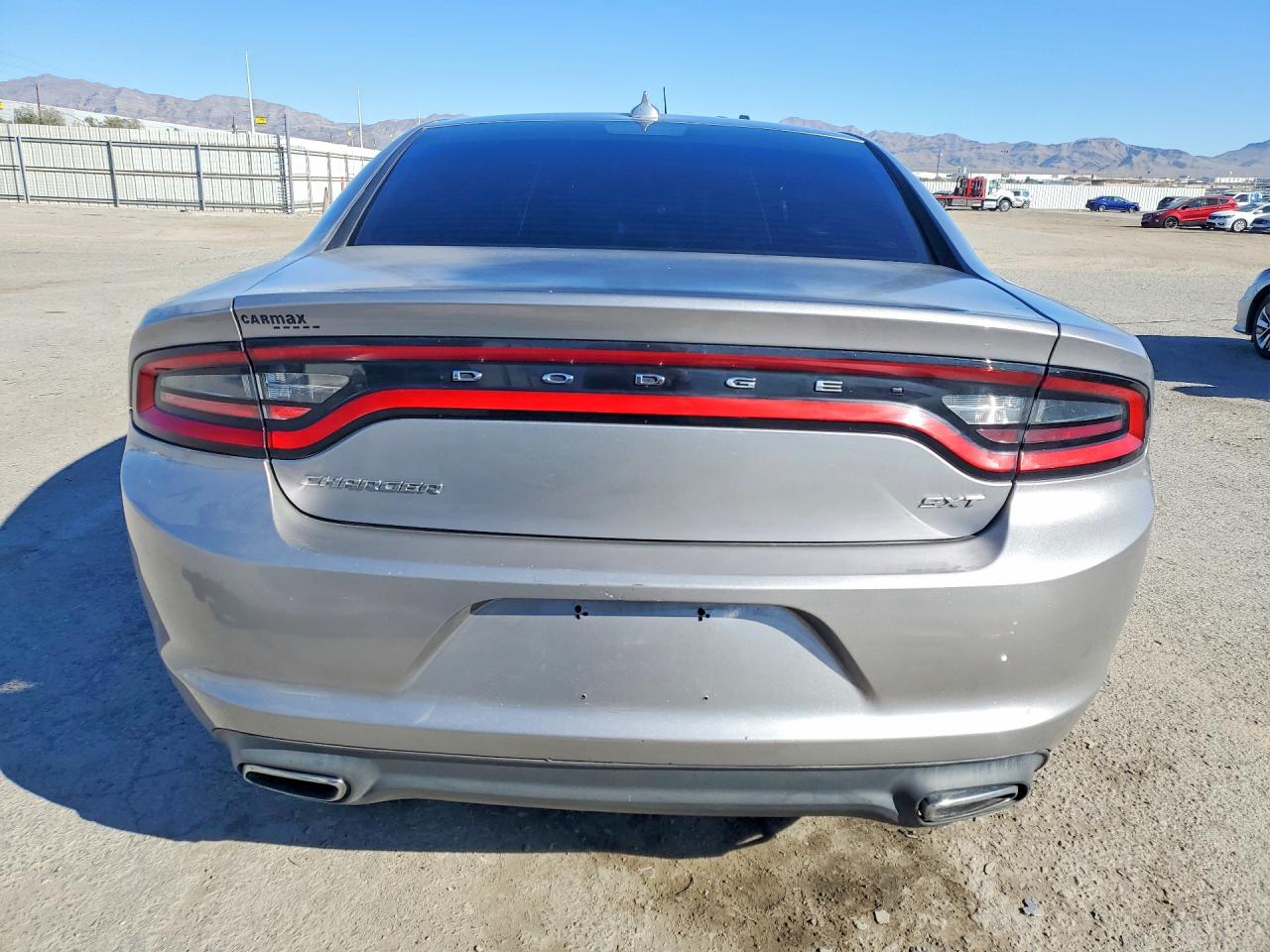 2016 DODGE CHARGER SXT photo 16