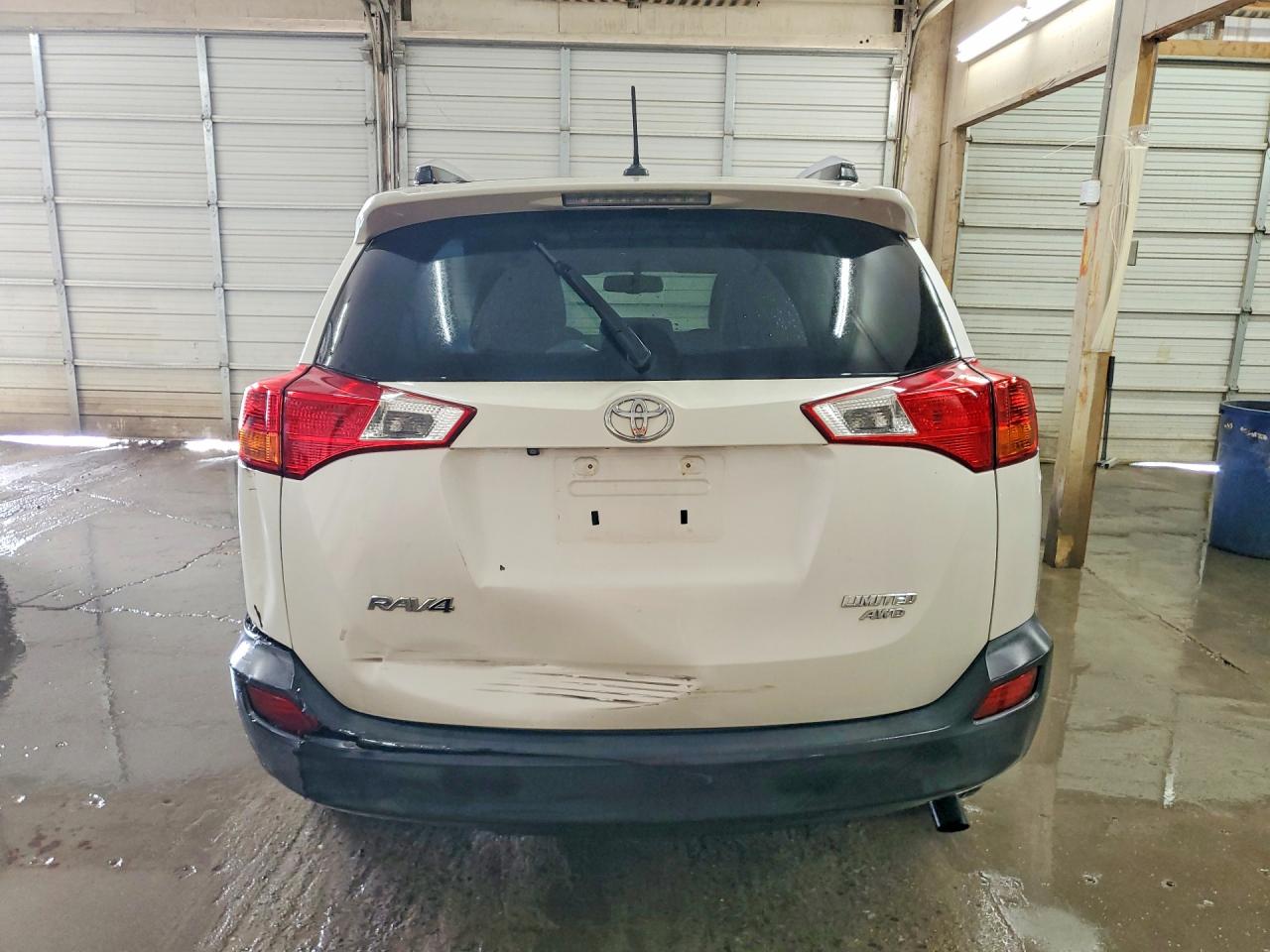 2014 TOYOTA RAV4 LIMITED photo 16