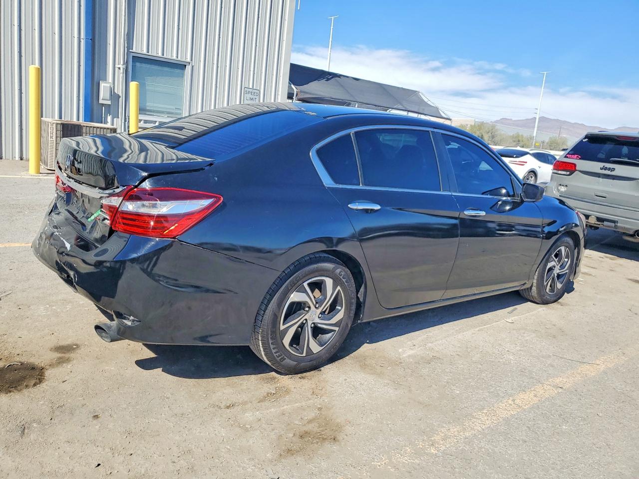 2016 HONDA ACCORD LX photo 3