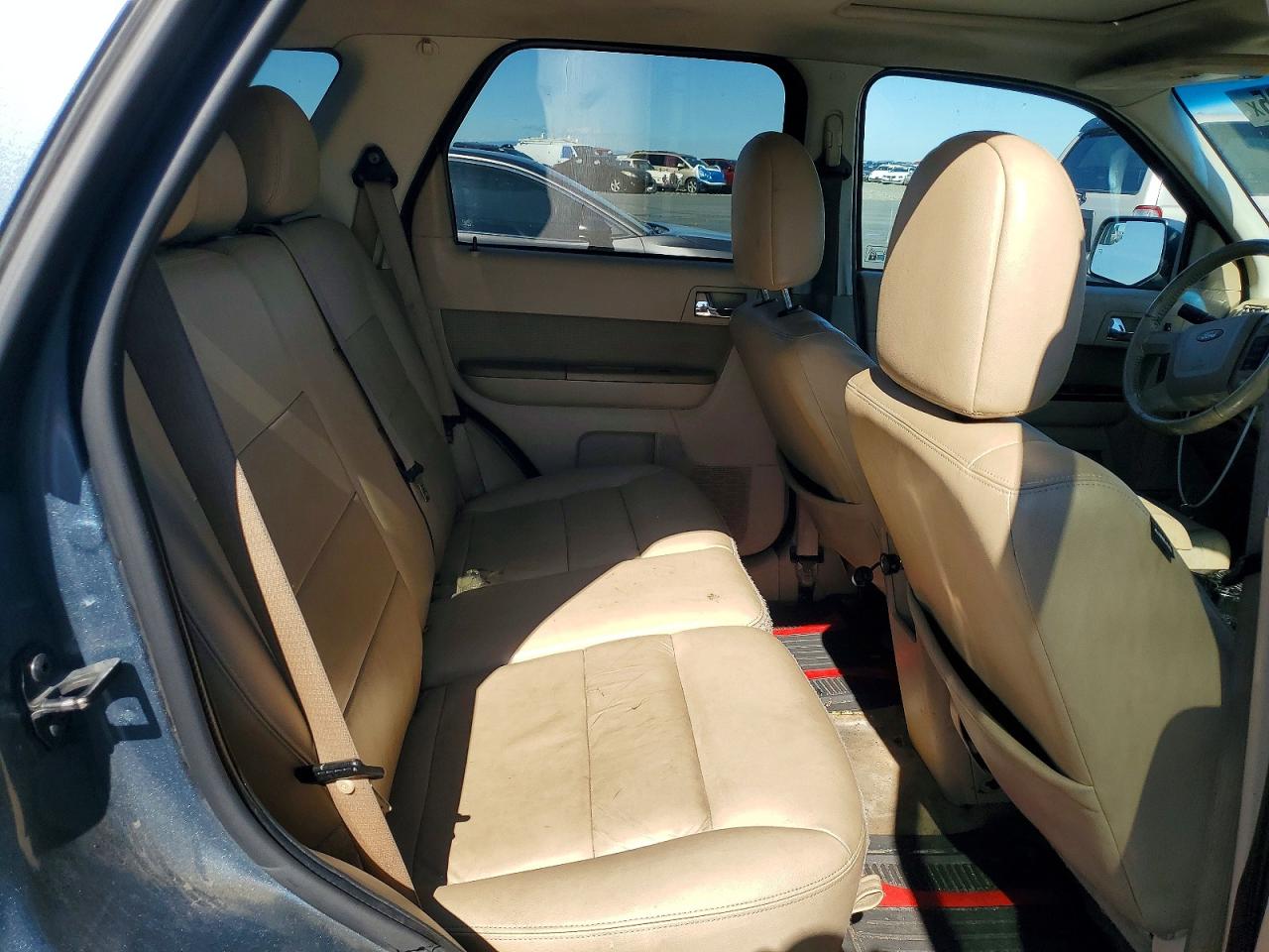 2010 FORD ESCAPE LIMITED photo 31