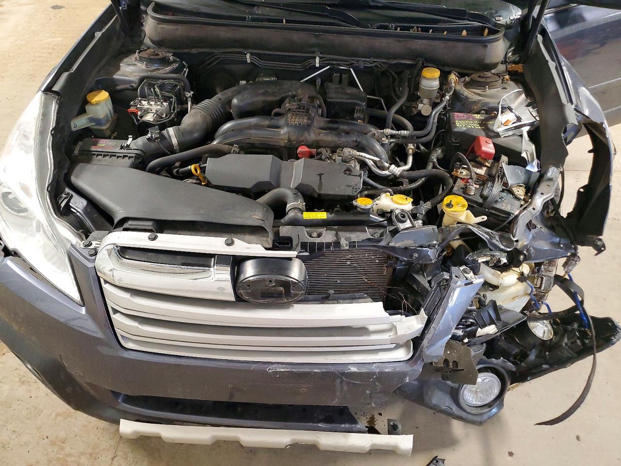 2014 SUBARU OUTBACK 2.5I PREMIUM photo 12