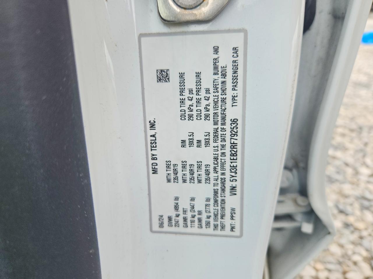 2024 TESLA MODEL 3 photo 12