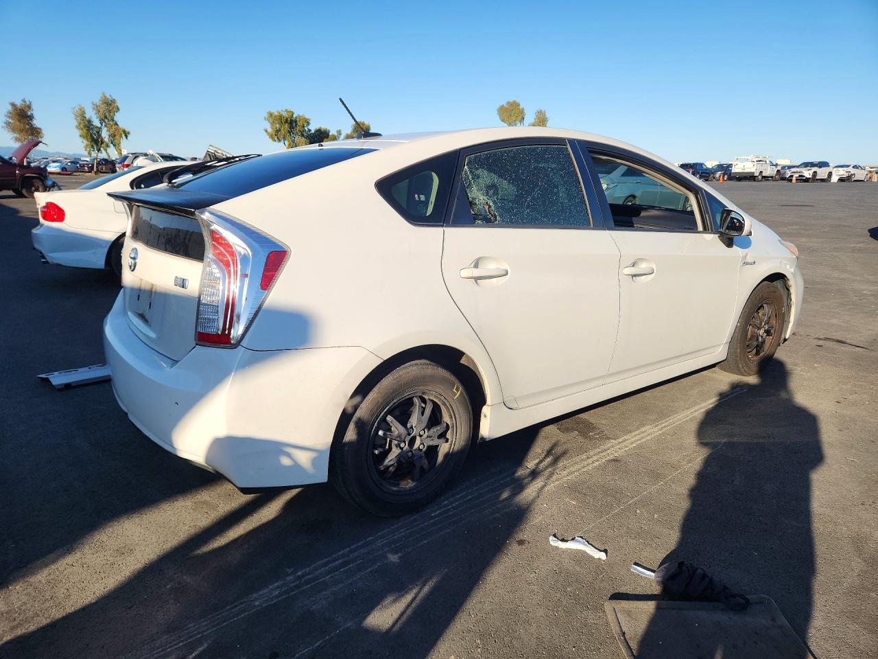2013 TOYOTA PRIUS THREE photo 7