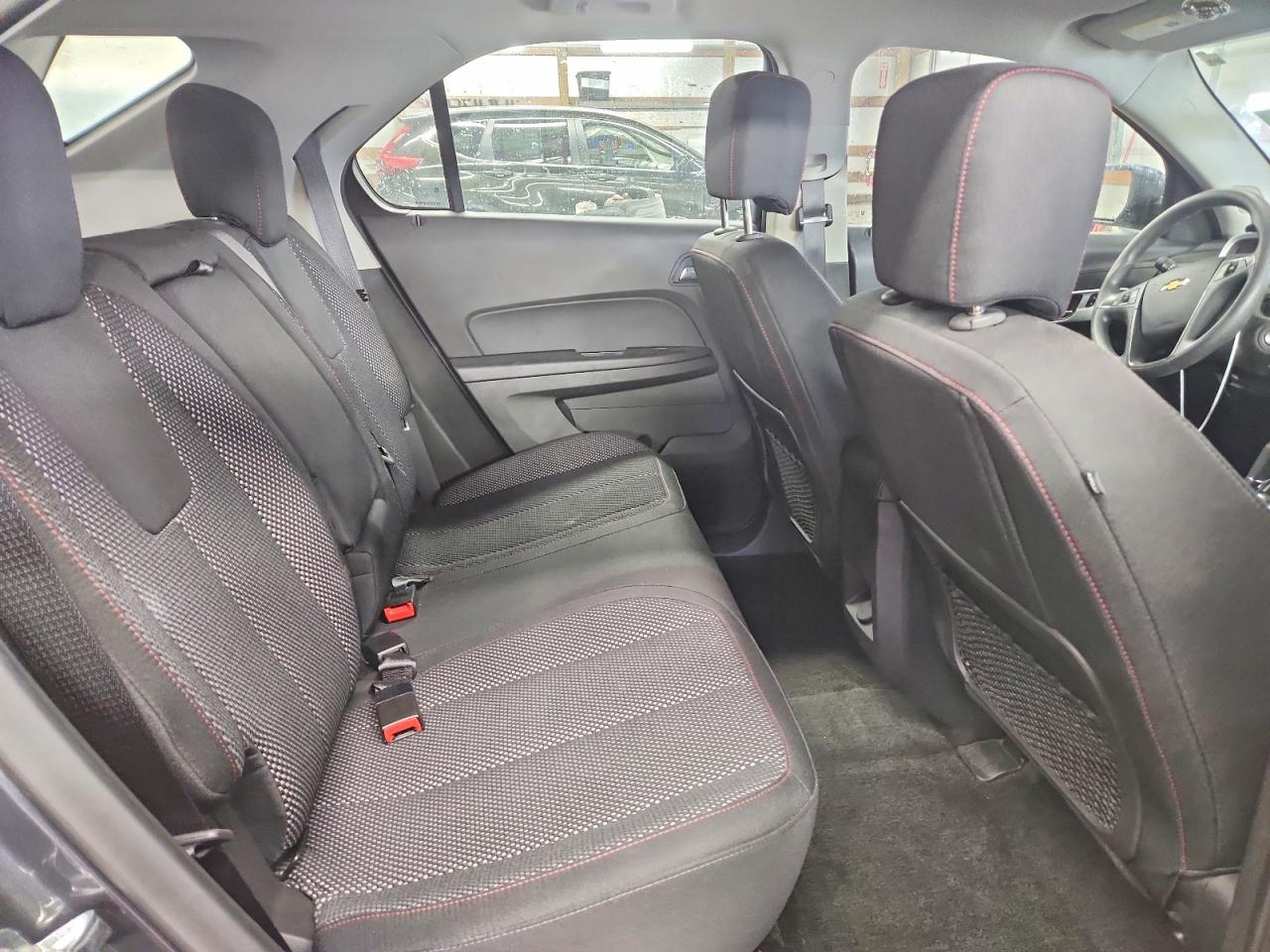 2017 CHEVROLET EQUINOX LS photo 11