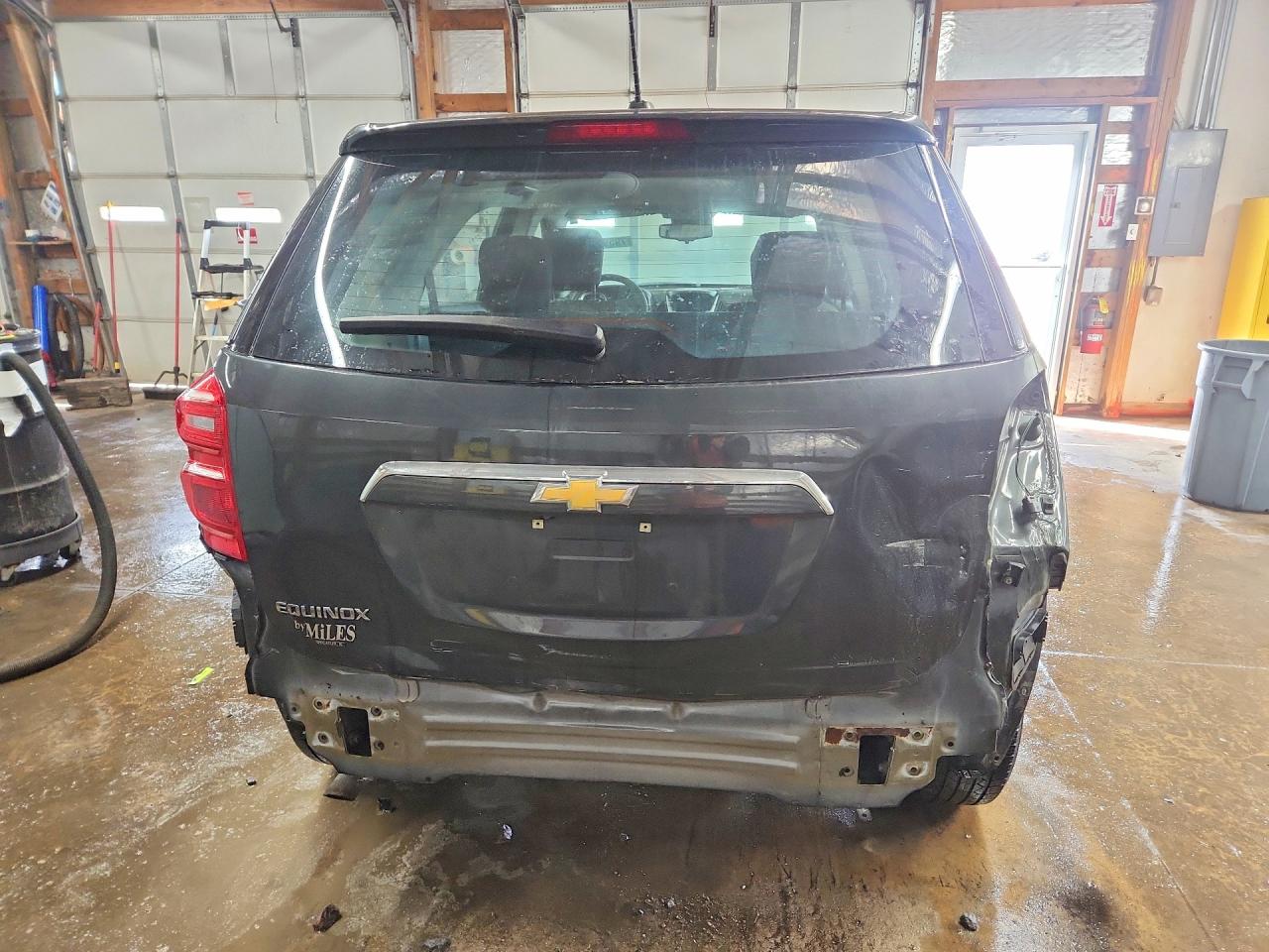 2017 CHEVROLET EQUINOX LS photo 6