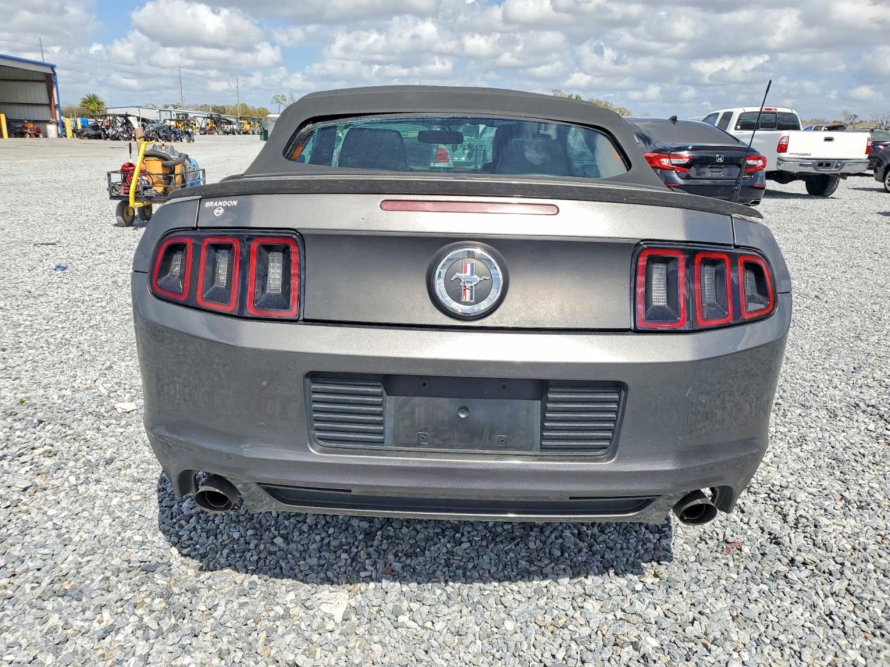 2014 FORD MUSTANG photo 16