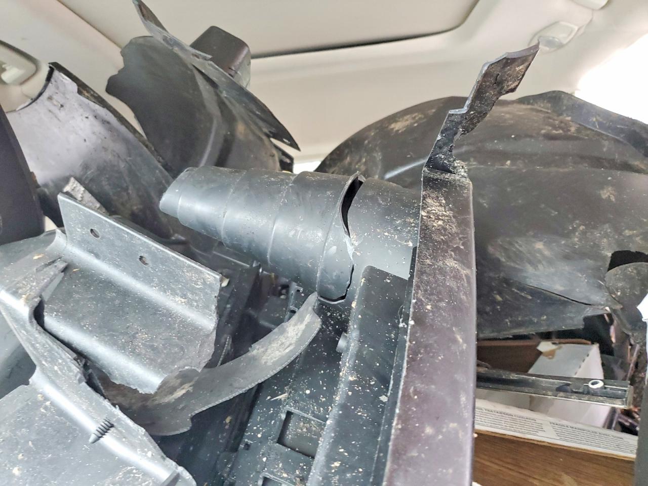 2014 FORD ESCAPE TITANIUM photo 28
