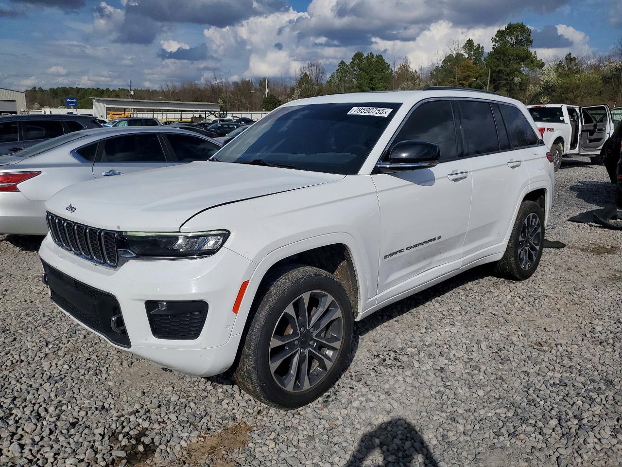 2022 JEEP GRAND CHEROKEE