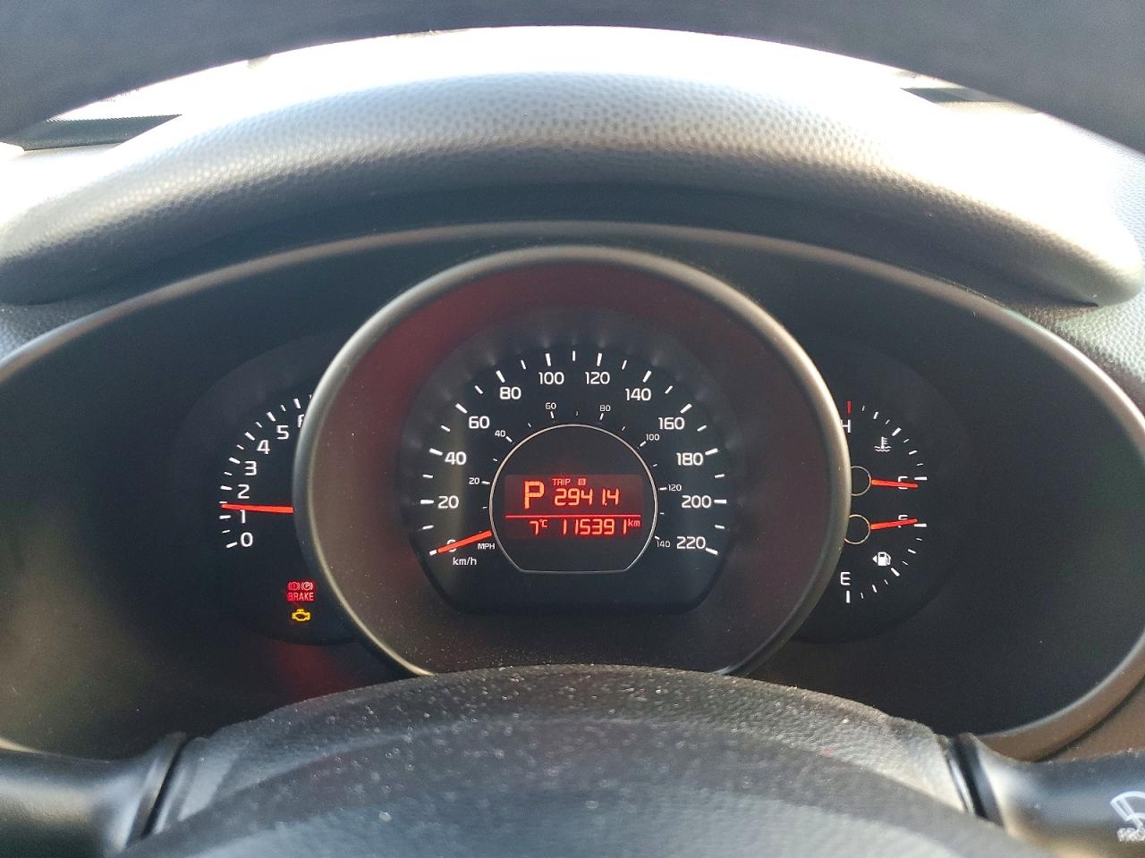 2016 KIA SOUL + photo 9