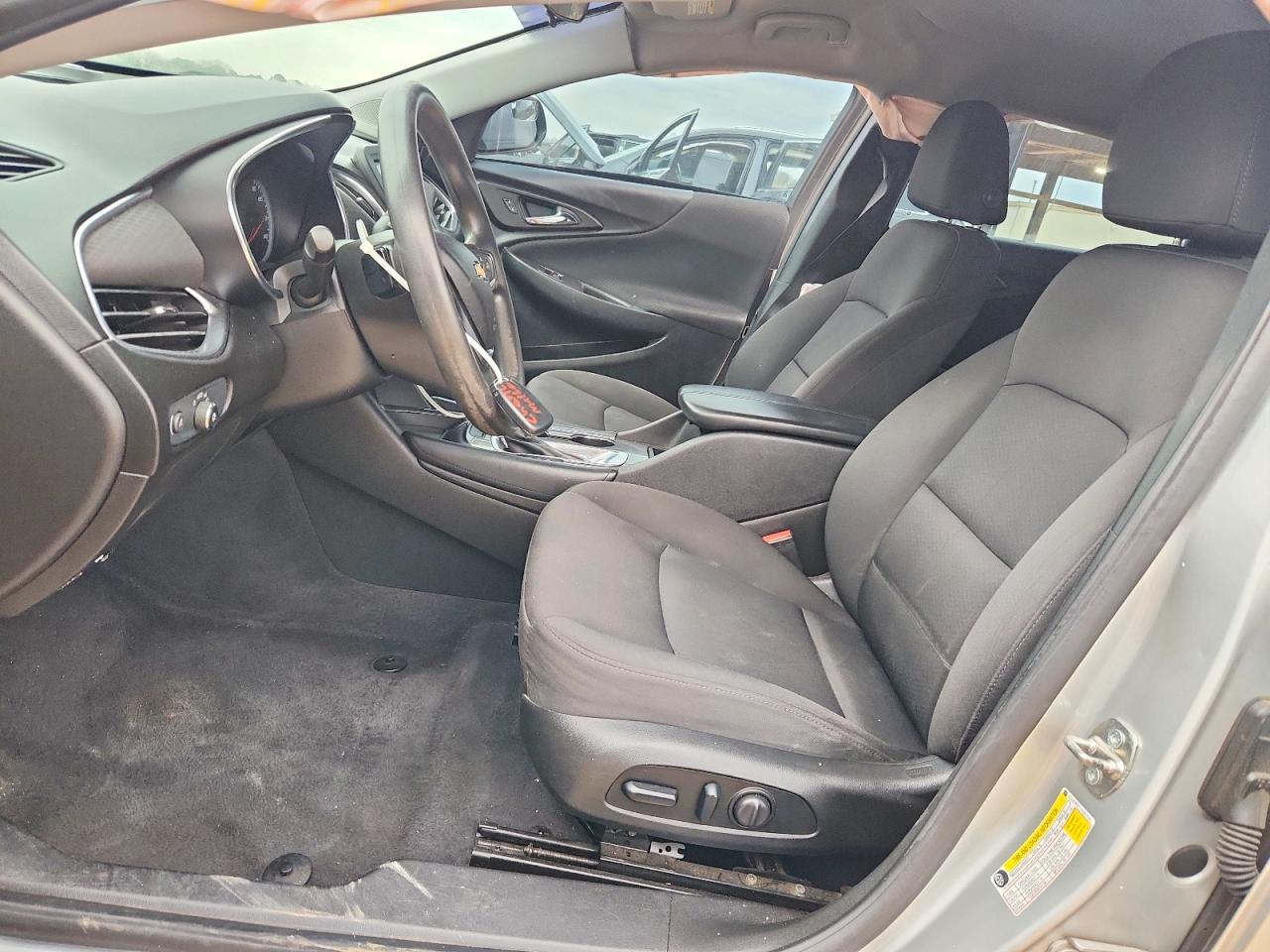 2018 CHEVROLET MALIBU LT photo 13