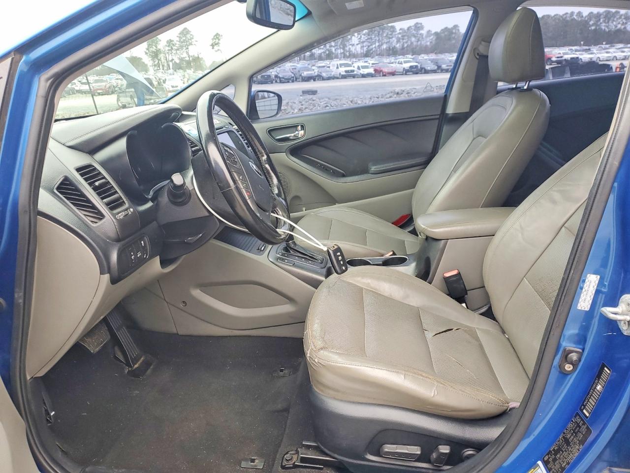 2014 KIA FORTE EX photo 13