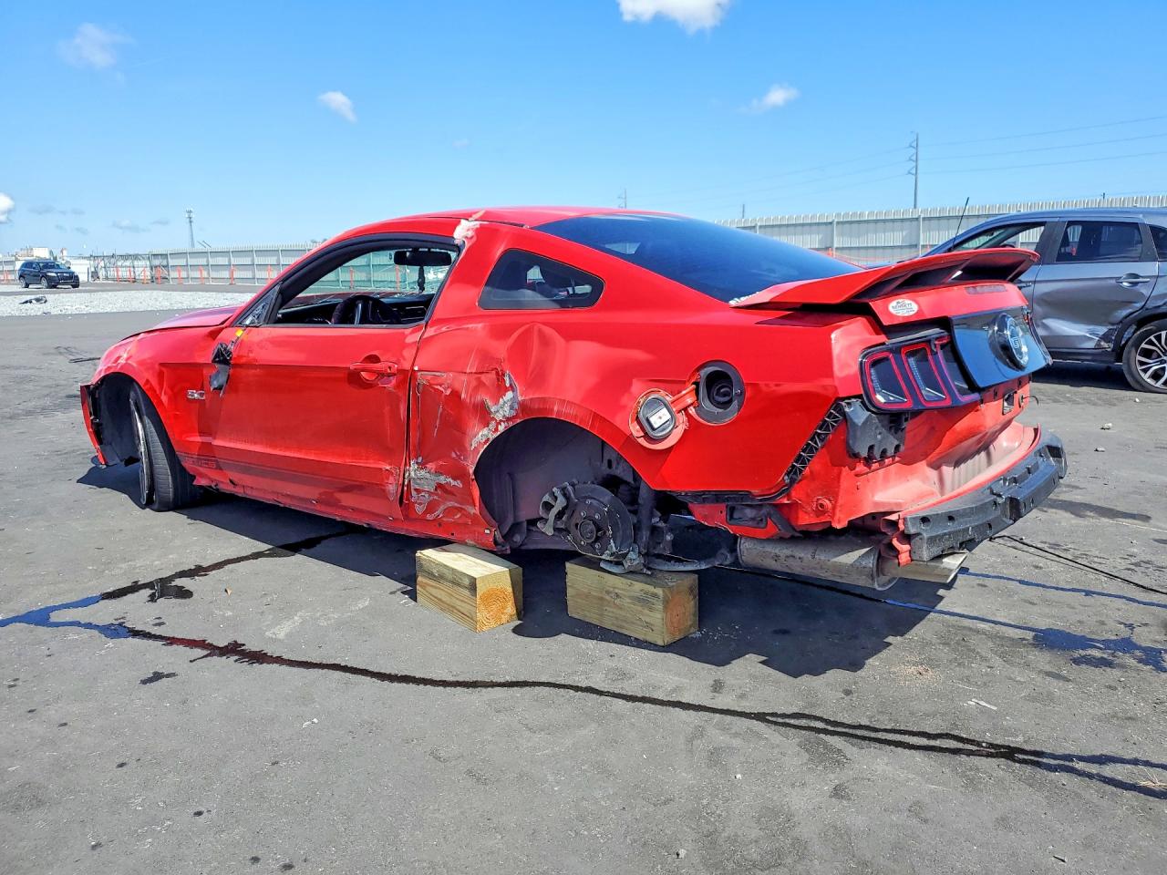 2014 FORD MUSTANG GT photo 4