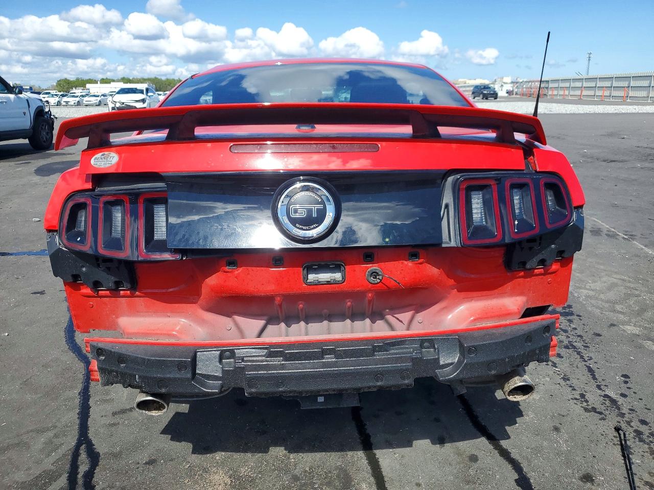 2014 FORD MUSTANG GT photo 16