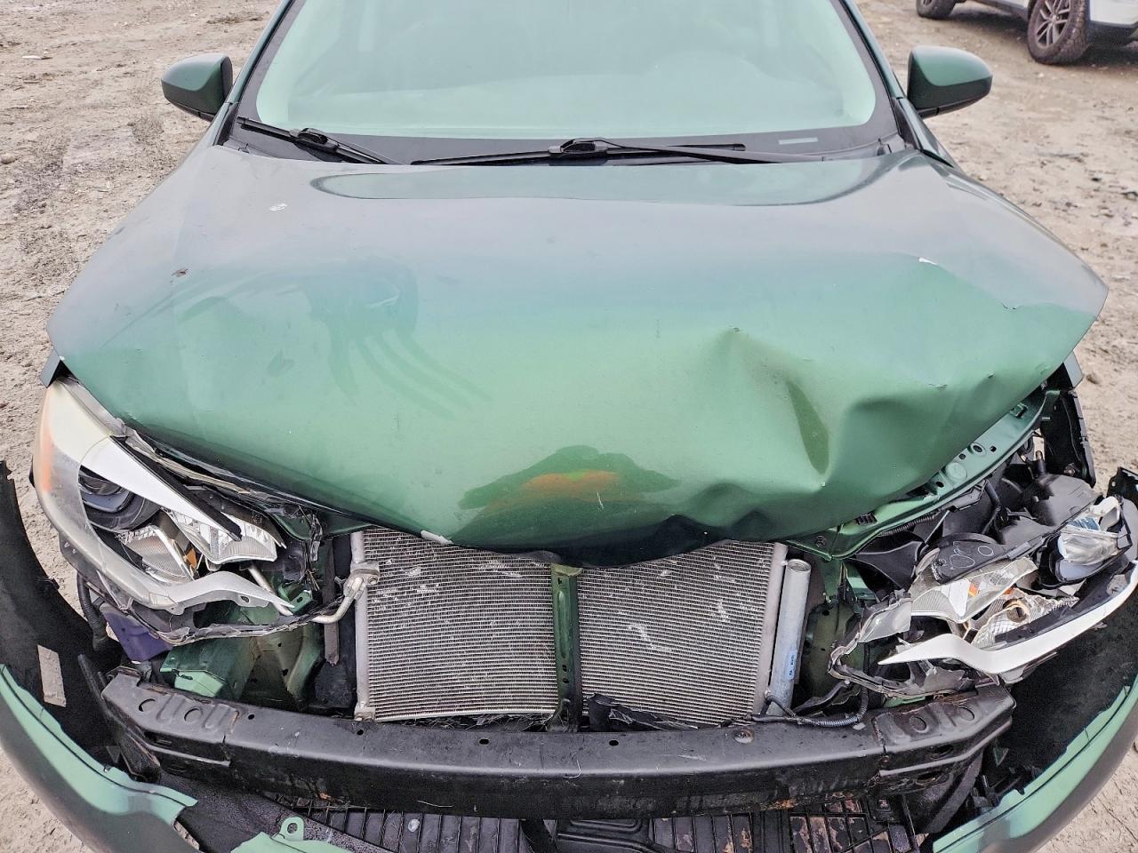2016 TOYOTA COROLLA LE photo 21