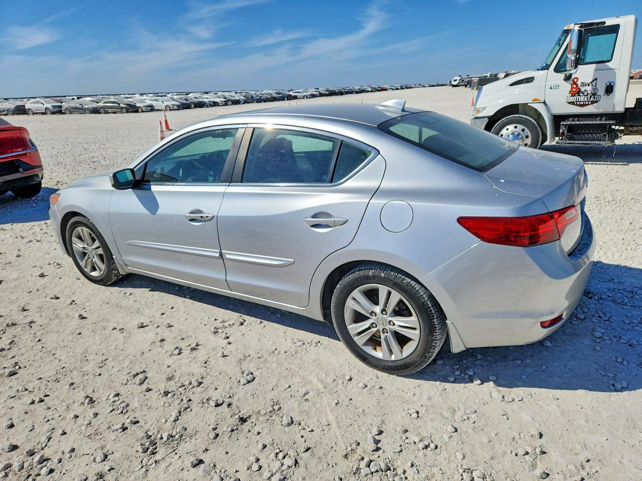 2013 ACURA ILX 20 photo 4