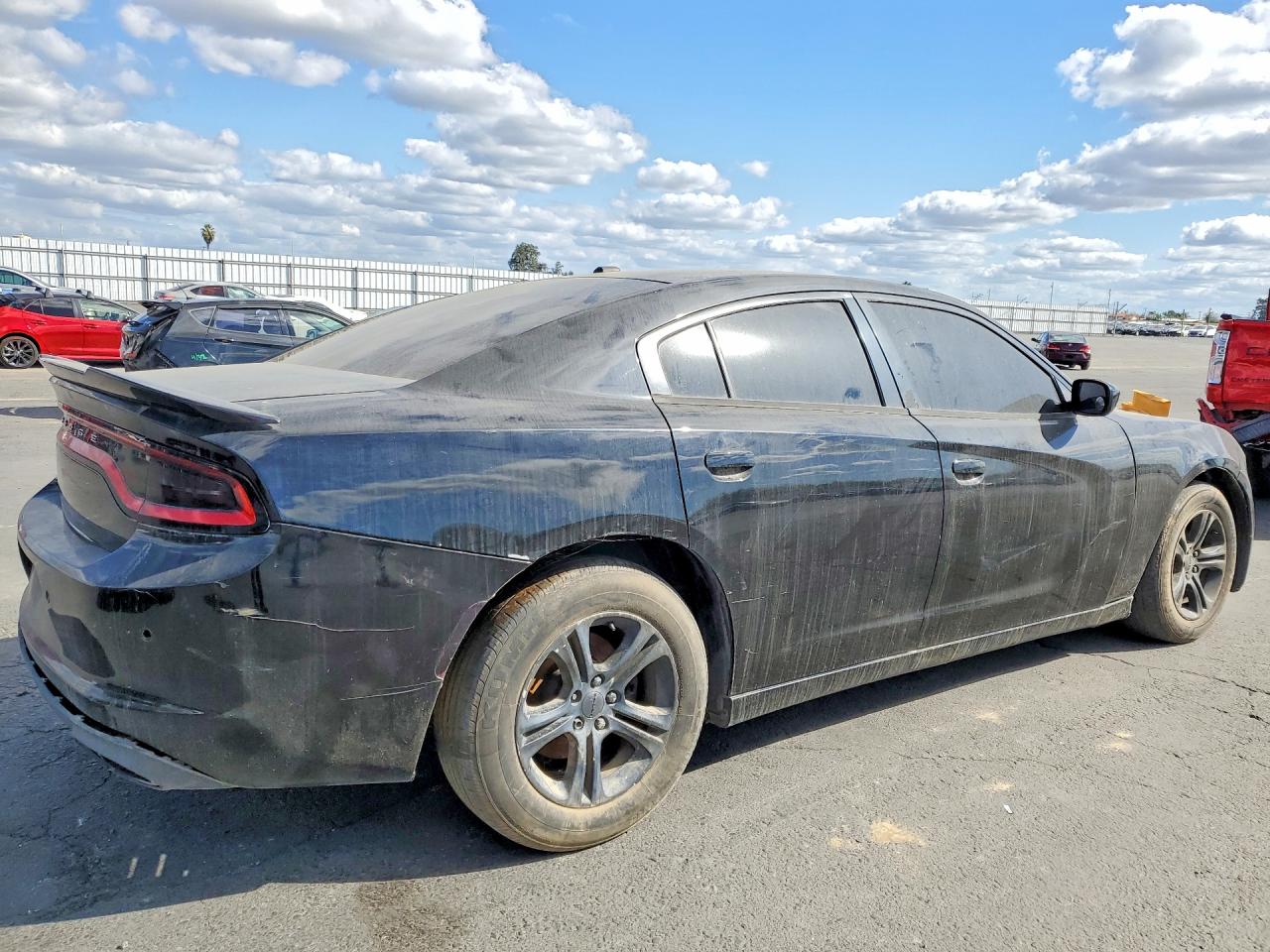 2015 DODGE CHARGER SE photo 3