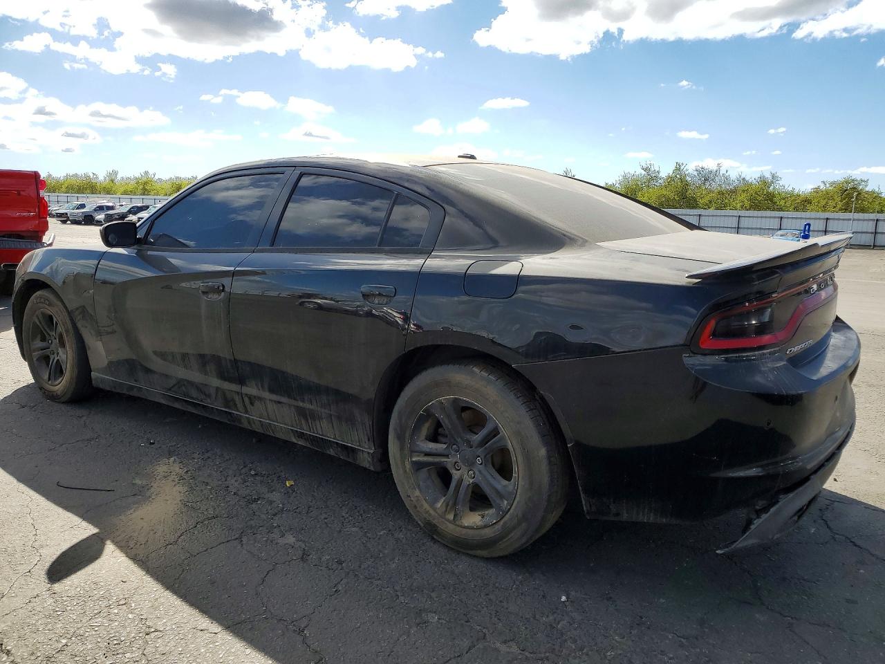 2015 DODGE CHARGER SE photo 2