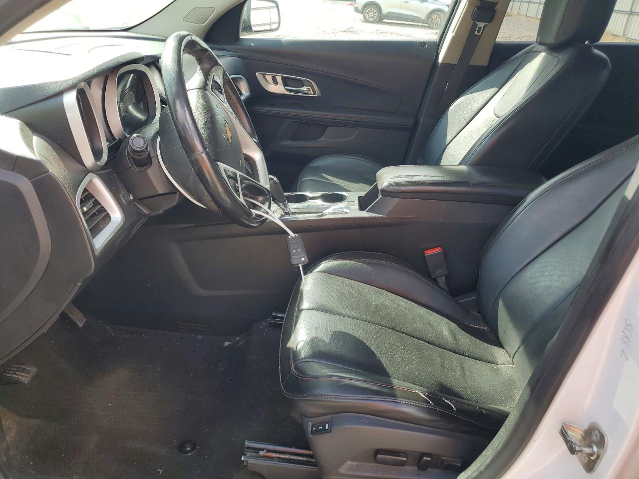 2017 CHEVROLET EQUINOX photo 7