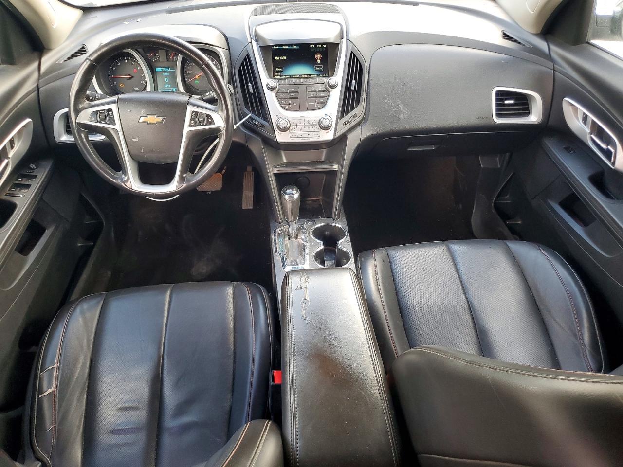 2017 CHEVROLET EQUINOX photo 8