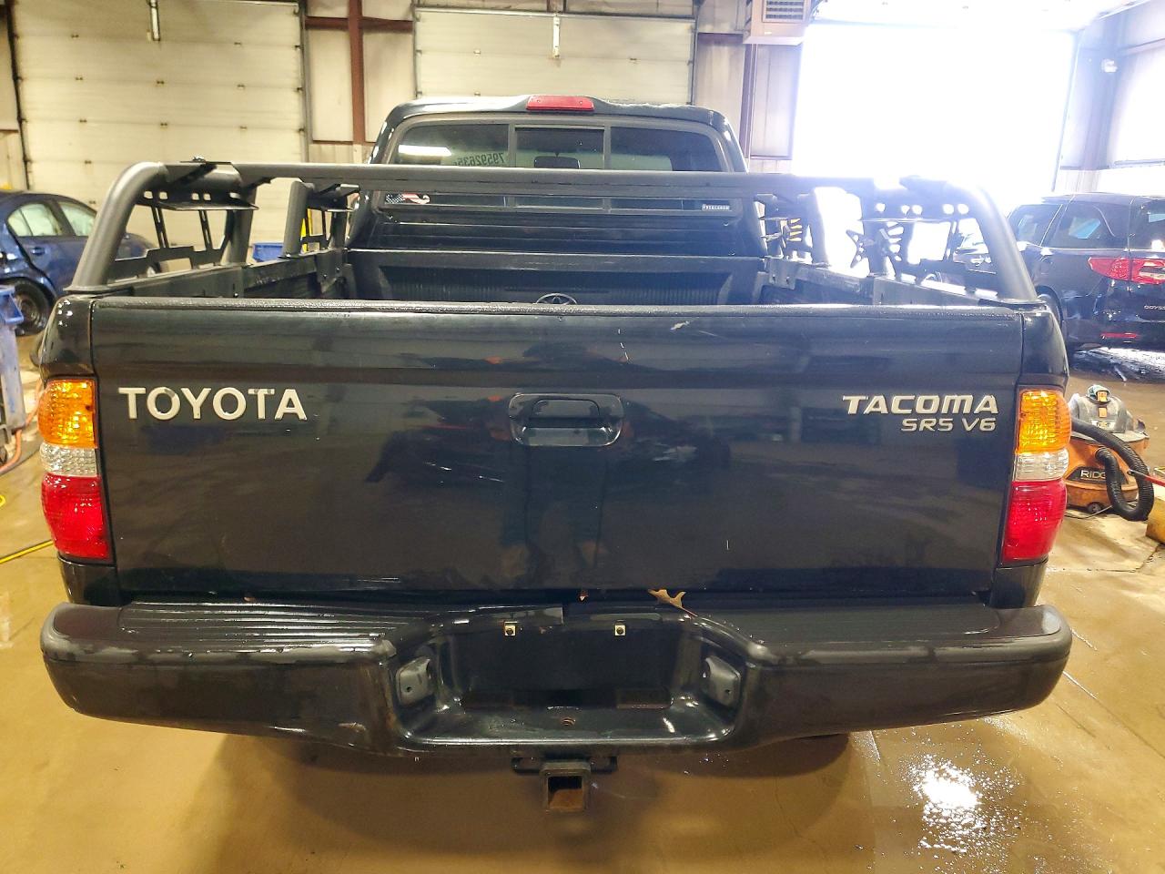 2004 TOYOTA TACOMA V6 photo 6