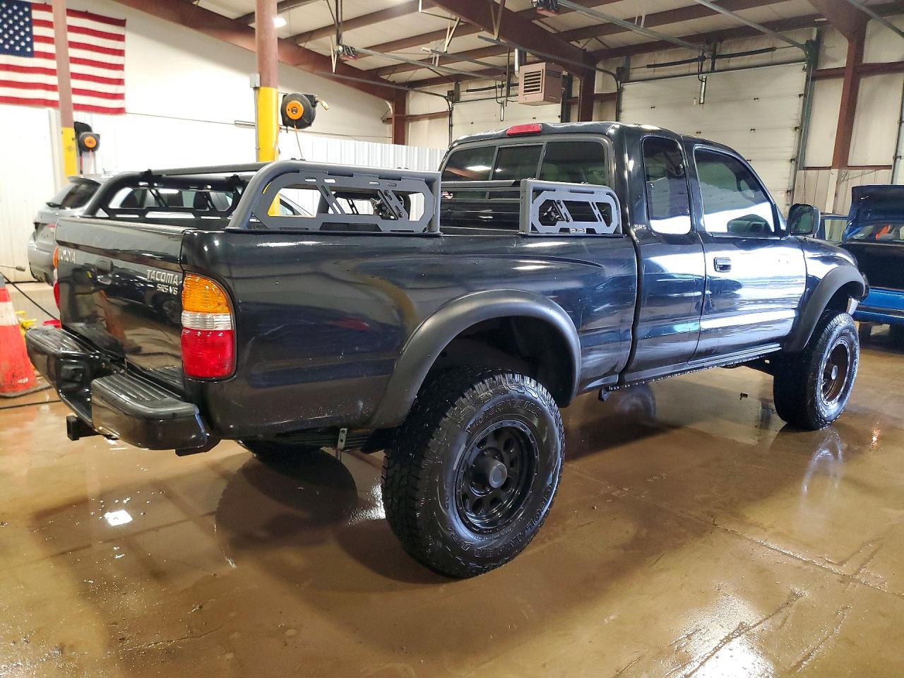 2004 TOYOTA TACOMA V6 photo 3