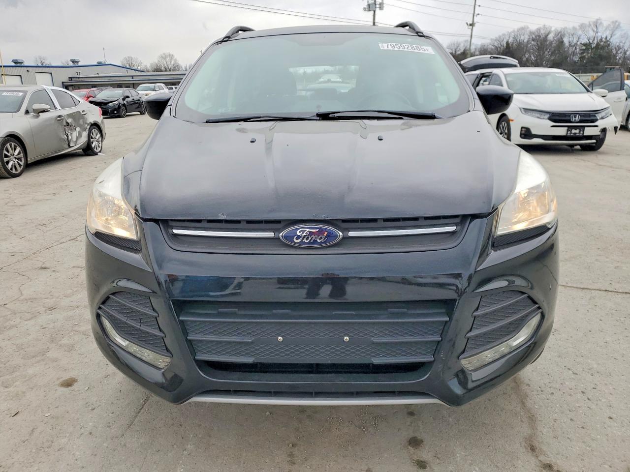 2016 FORD ESCAPE photo 9