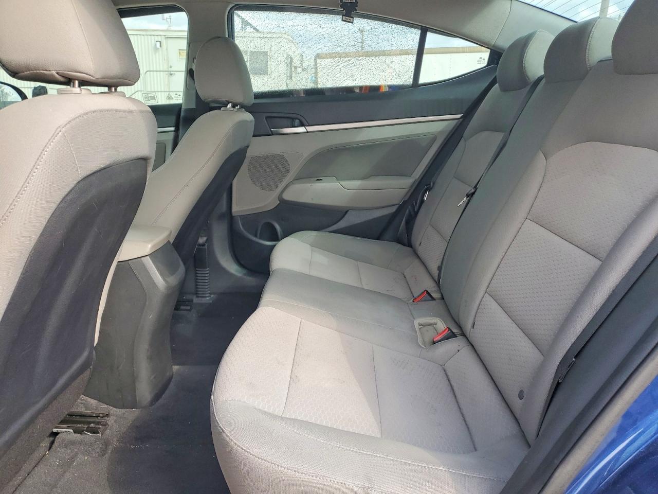 2020 HYUNDAI ELANTRA SEL photo 19