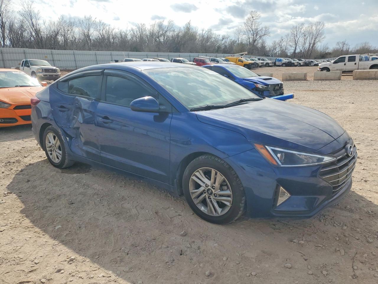 2020 HYUNDAI ELANTRA SEL photo 7