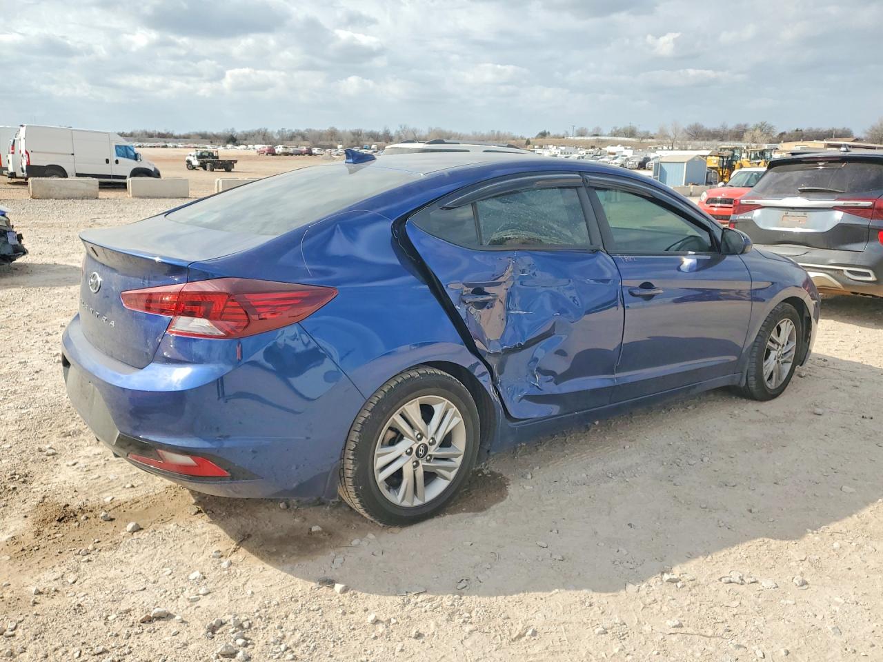 2020 HYUNDAI ELANTRA SEL photo 5