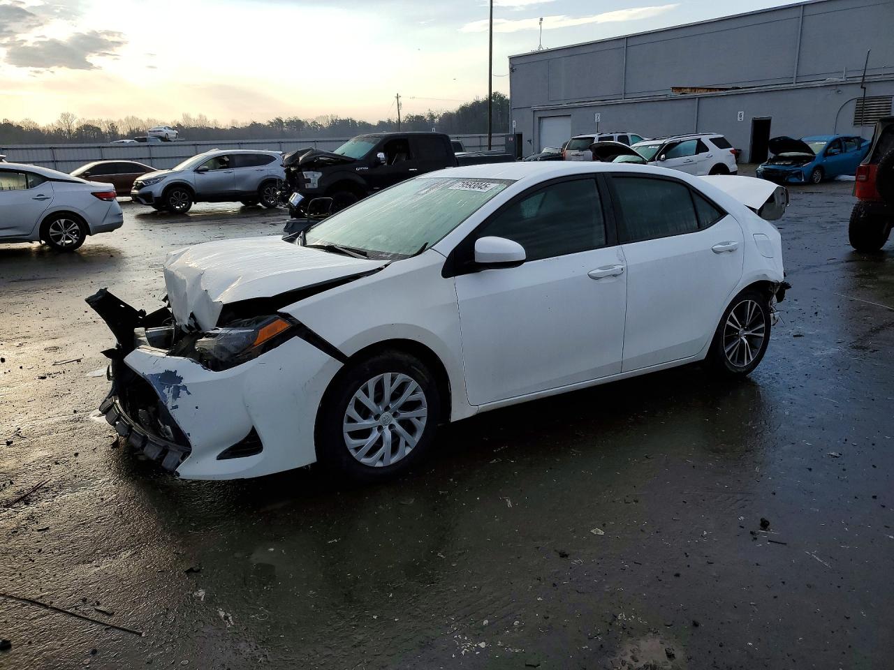 2017 TOYOTA COROLLA