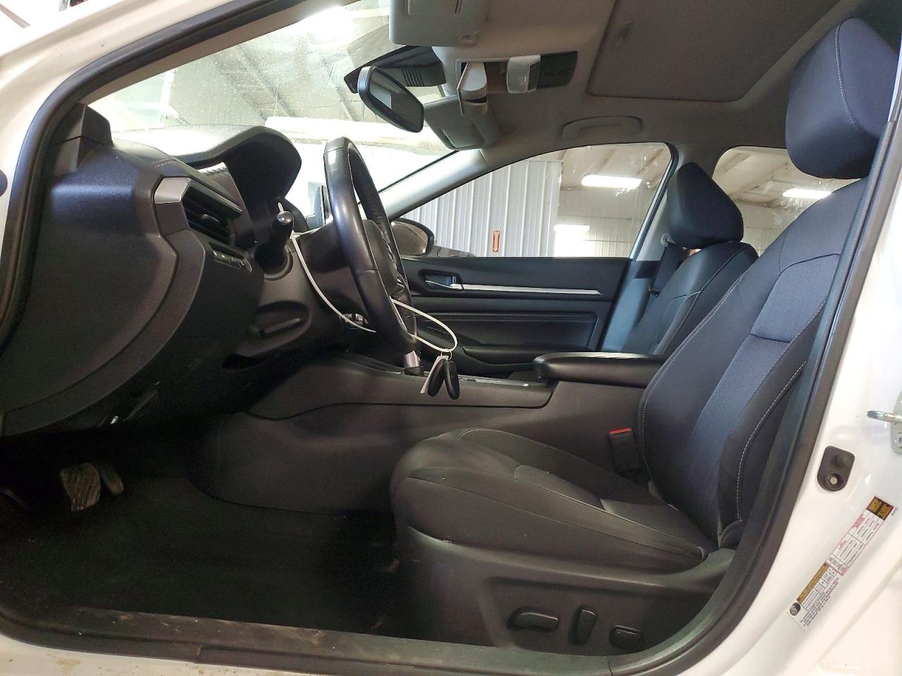 2019 NISSAN ALTIMA 2.5 SV photo 19