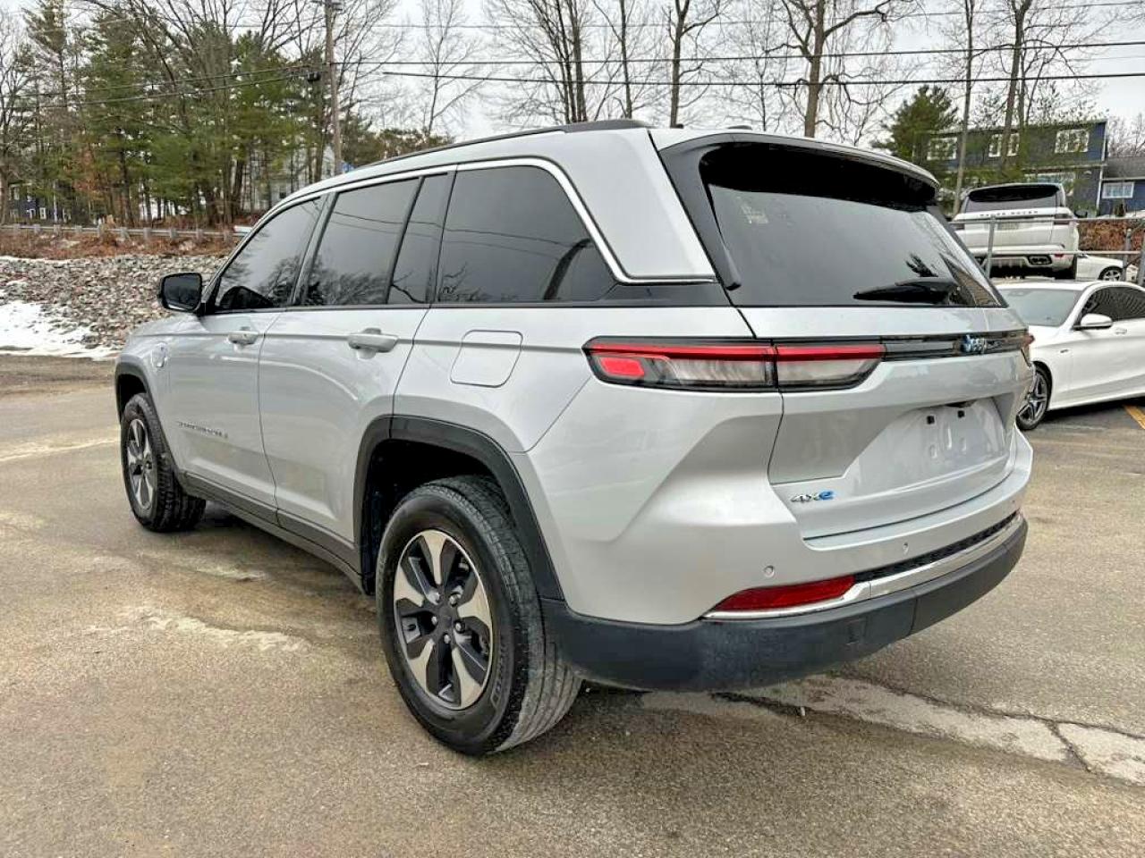 2023 JEEP GRAND CHEROKEE LIMITED 4XE photo 3