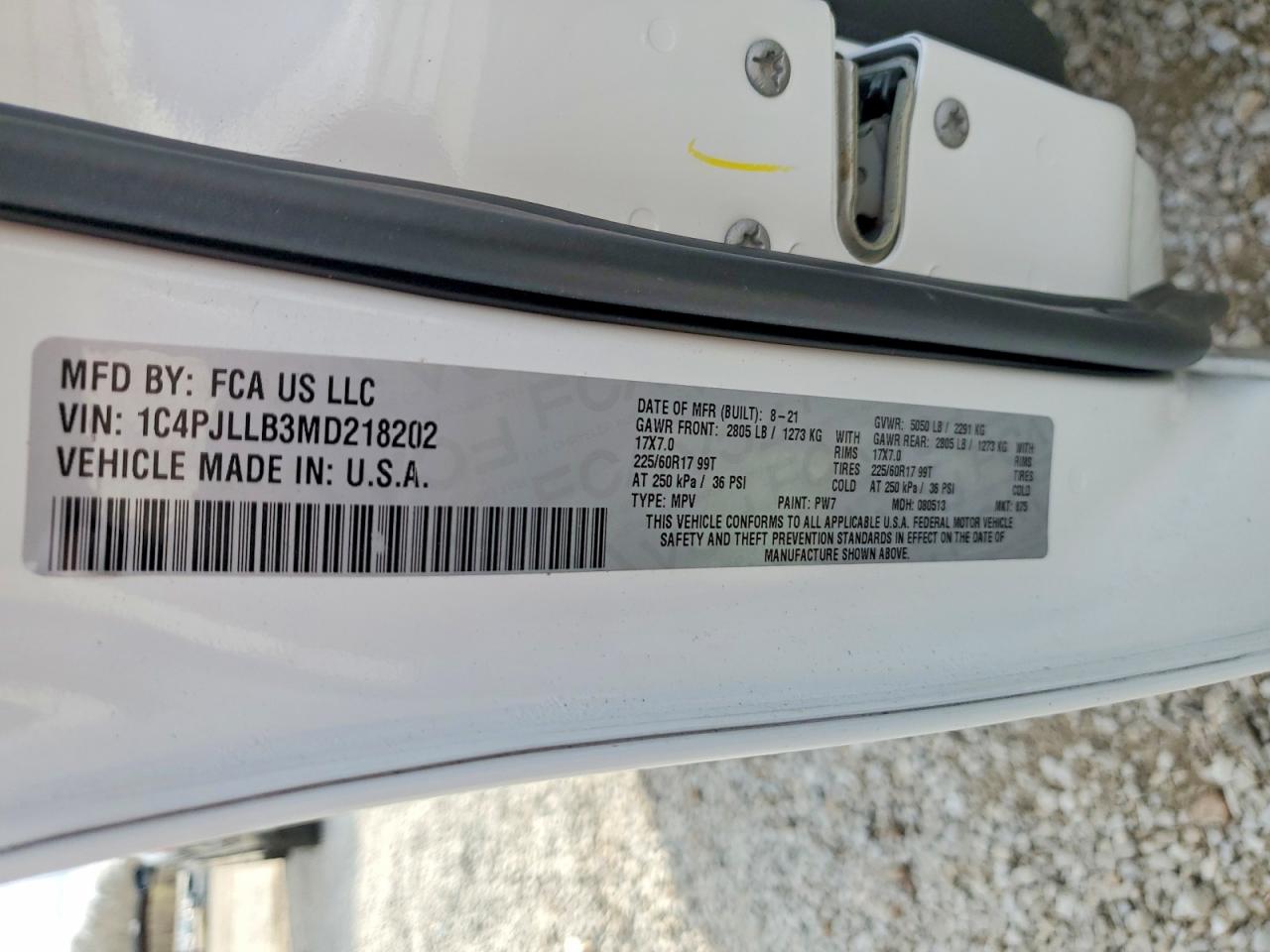 2021 JEEP CHEROKEE photo 23