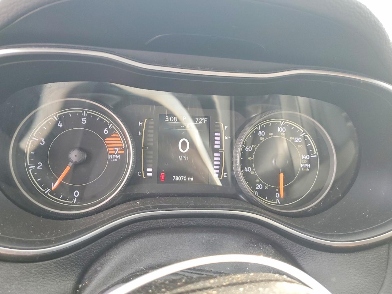 2021 JEEP CHEROKEE photo 17